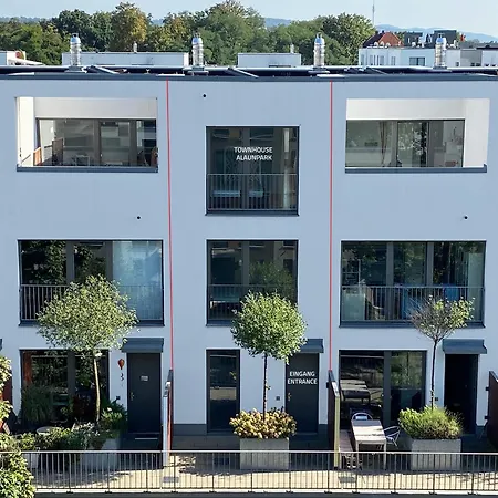 Townhouse Alaunpark Villa Dresden Exterior photo